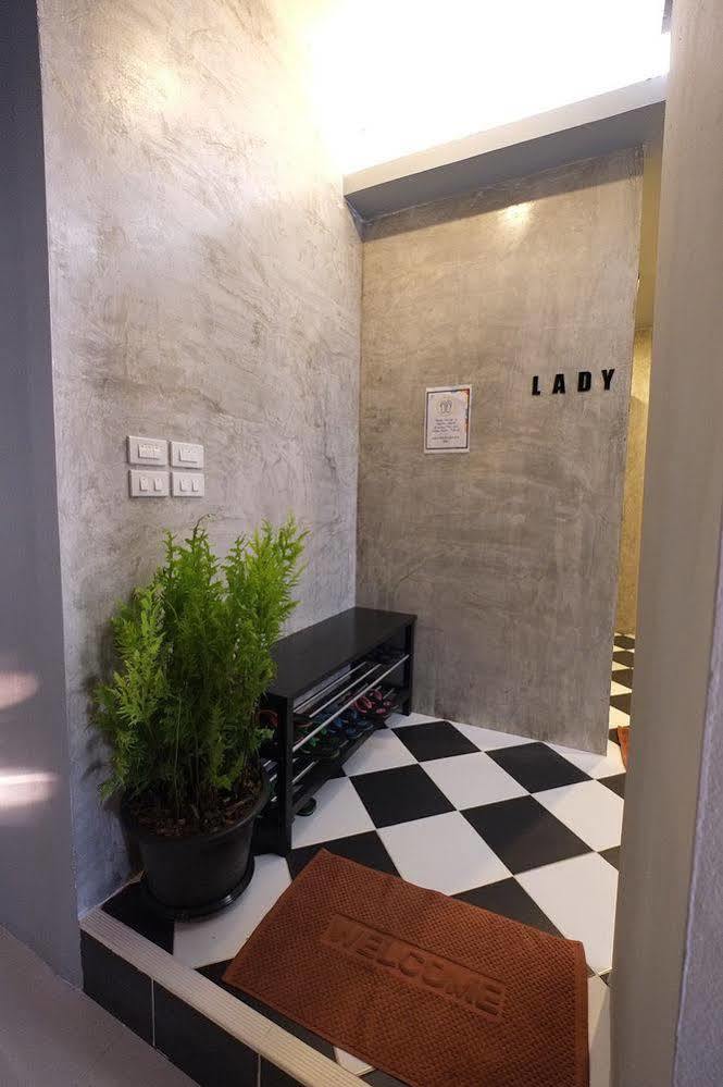 Everyday Bangkok Hostel Esterno foto
